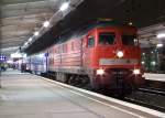 232 498-6 mit dem D 449/40448 nach Warschau/Kaliningrad steht hier ...