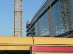 Ringbahnhalle, Kran und S-Bahn. ...  Thomas Wendt 12.11.2011