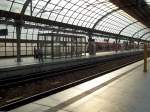 Berlin-Spandau, Bahnhof, Gleis 6 ...  Karl-Ernst Selke 17.10.2011