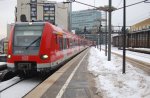 Die 423 946-3 und ...  Stephan Kemnitz 05.02.2010