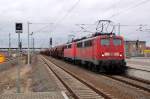 140 834 und eine weitere 140 ziehen am 14.03.10 einen ...