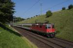 Re 4/4 II 11211 ...  Sandro Gadola 28.08.2011
