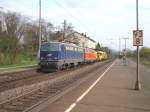SVG 1142 579 kommt mit einem weitere �sterreichische diesellokomotive durch ...