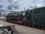 01 1066 der Ulmer Eisenbahnfreunde (mit falscher Computernummer) vor imposanter ...