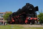 BR 01 10 01 1063, als Dampftlokdenkmal am Braunschweiger HBF. Aufnahme von 27.06.10.