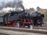 Parallelfahrt mit der 64 ...  Gilles LENHARD 08.11.2010