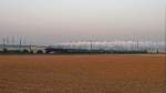 BR 01 01 045 alias 01 066 gibt am fr�hen Morgen des 26. September 2009 alles, um ihren D 93225 von Neustadt (Weinstra�e) nach Heilbronn p�nktlich ans Ziel zu bringen. Die Aufnahme entstand bei Edingen (Baden), wo der Zug nahezu mit H�chstgeschwindigkeit unterwegs gewesen sein d�rfte.
Diese und die in n�chster Zeit folgenden Aufnahmen von historischen Z�gen entstanden allesamt anl�sslich der Veranstaltung „20 Jahre Verkehrsverbund Rhein-Neckar“.