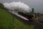 Pacific 01 202 dampfte am 15.5.10 von Thun Richtung Spiez, ... Pacific 01 202 dampfte am 15.5.10 von Thun Richtung Spiez, ...