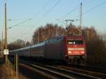 101 040 schob den IC 2216 Koblenz-Binz bei Bergen/R�gen �ber ...