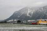 Eine 101 mit EC 85 am 05.12.2009 bei Niederaudorf. Solche ...