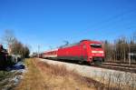 101 064 am 27.02.10 mit CNL 1383 Kobenhagen-Innsbruck in Haar/M�nchen ...