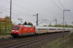 BR 101 mit Zugen 101 069 mit einem IC in Braunschweig Weddel am 21.04.2010 