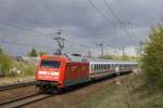 BR 101 mit Zugen 101 011 mit einem IC in Braunschweig Weddel am 21.04.2010 