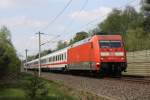 BR 101 mit Zugen 101 111 kam am 01.05.2010 mit einem IC durch Gifhorn in Richtung Wolfsburg.