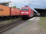 Br 101 durchf�hrt den Bahnhof K�ln West mit SBB CCF ...