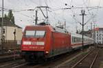 BR 101 mit Zugen 101 143 am 02.05.2010 mit einem IC in Hannover HBF