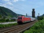BR 101 mit Zugen 101-010 f�hrt am 27.6.10 mit dem IC 2004 'Bodensee' nach Emden durch Oberwesel.