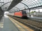 Hier 101 095-8 mit ...  Alexander Borchardt 07.09.2011