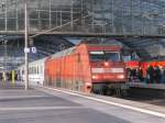 BR 101 044-6 steht ...  Melissa Bleschke 06.01.2012