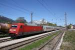DB 101 039 schiebt ...  Bernhard Schindlauer 01.05.2012