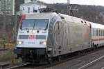 BR 101 Werbelokomotiven Die 101 144 (Hertha BSC) mit dem IC 2045 in Wuppertal-Steinbeck , am 26,11,09