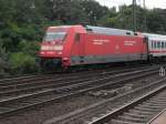 DB 101 036-2 mit einem IC in K�ln Deutz am ...