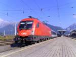 BR 1016 im Saalfeldener Hbf (�sterreich) mit Wagen der DB.Am ...