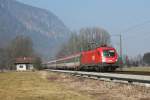 1016 018 mit einem OEC am 05.03.2011 bei Niederaudorf im ...