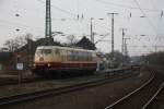 103 222-6 beim Wenden in KMG. 17.03.10  ...
