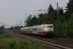 103 235-8 mit einem Sonderzug in Angermund am 13.06.2010  ...
