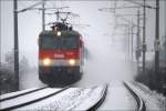 E-Lok 1044 028 f�hrt mit IC 733 Der Warmbaderhof von ...