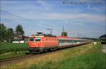 br-1044 'Altlack' 1044.094 mit OIC 258 von Maribor nach Wien, aufgenommen bei Wildon am 27.06.2010
