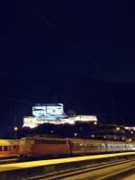 br-110-bugelfalte 110 292-0 mit DB Wagengarnitur in Kufstein.02.01.2010