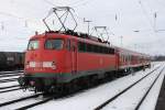 Mit beiden Bügeln oben stand am 17.11.09 die 110 446-2 ... Mit beiden Bügeln oben stand am 17.11.09 die 110 446-2 ...