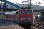 110 497-5 mit dem RE11596 aus D�sseldorf bei der Einfahrt ...