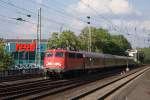 br-110-bugelfalte 110 415-7 mit einem RE 4-Verst�rker in D�sseldorf-Bilk am 28.05.2010