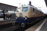 Sonderzug in Trier am 05.04.10: Rheingold TEE mit E10 1239 ...