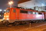 BR 111 Lokportraits Die 111 111-1 auf dem RE4 von Dortmund nach Aachen in D�sseldorf HBF am 30.10.2009 