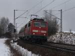 Die 111 028 am 16.01.2010 mit einem RE nach Salzburg ... Die 111 028 am 16.01.2010 mit einem RE nach Salzburg ...
