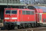 BR 111 mit Zugen 111 011-3 in K�ln Deutz am 27.2.2010