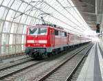 BR 111 mit Zugen 111 072-5 mit einem N-Wagenleerzug aus Mannheim zum Ludwigshafener Hbf in LU-Mitte. 30.04.2010
