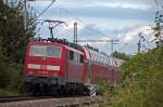 BR 111 mit Zugen Bei 111 208 sind am 27.07.2010 ein paar Bildfehler aufgetreten :D. Wer sie findet, darf sie behalten ;)