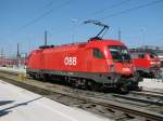 br-1116 1116 028-0 abgestellt im M�nchner Hbf am 07.04.2009