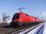 1116 173-4 sowie eine Schwesterlok rauschen mit OEC564 Universit�t Salzburg Richtung ...