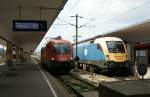 Taurus 1116 180 rangiert gerade in Wien West beim Bahnsteig ...