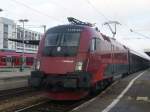 Kurz nach den EC 188 mit dem Feuerwehr Taurus M�nchen ...