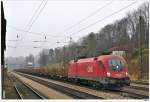br-1116-vor-guterzugen 1116.182 mit dem 54033 Richtung Osten. Tullnerbach-Pressbaum, 22.11.2009.