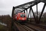 1116 236 mit einem Container Zug zwischen Seelze und Ahlem ...
