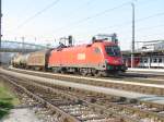 br-1116-vor-guterzugen 1116 177-5 mit einem Gz im Salzburger Hbf am 08.04.2009