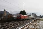 1116 093 mit IC 188 am 05.12.2009 bei Niederaudorf.  ...